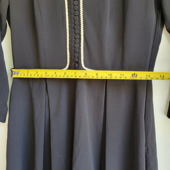 black dress, knee length, US 8 - Picture 7 of 8